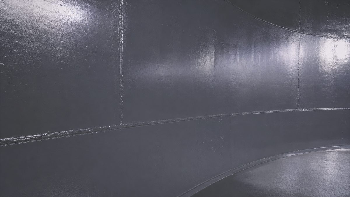 Petroleum Storage Tank Lining · Abu Dhabi — on-site view 1